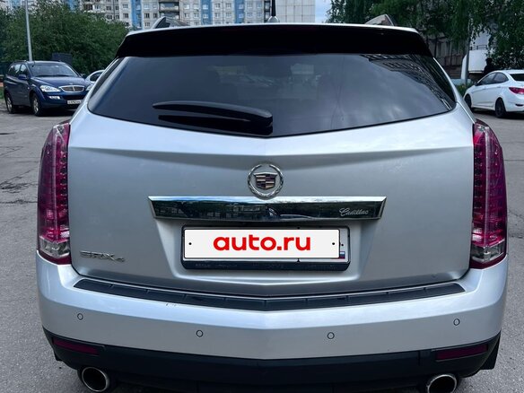 2011 Cadillac SRX II, серебристый, 1300000 рублей - вид 2
