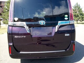 2019 Toyota Esquire I Рестайлинг, фиолетовый, 2699500 рублей, вид 3