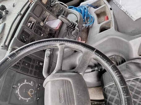 2005 Scania P-series, белый, 2200000 рублей, вид 4