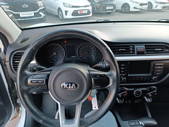 2019 Kia Rio IV, белый, 1450000 рублей - вид 8