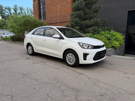2023 Kia Pegas, белый, 1750000 рублей, вид 4