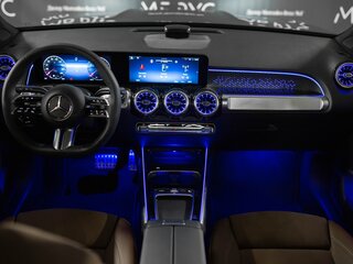 2025 Mercedes-Benz GLB 250 I (X247) Рестайлинг, чёрный, 7490000 рублей, вид 2
