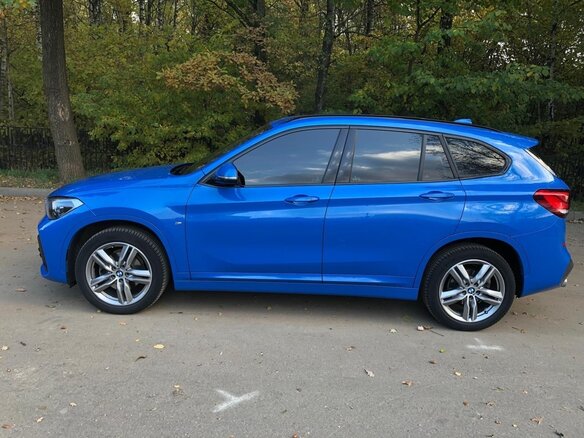 2019 BMW X1 18d xDrive II (F48), синий, 3500000 рублей - вид 3