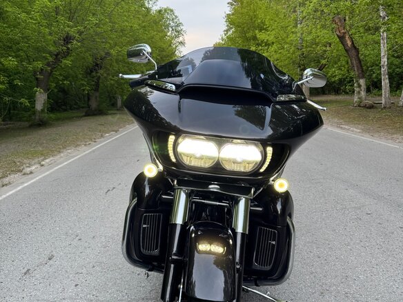 2018 Harley-Davidson Road Glide, чёрный, 1700000 рублей