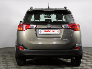 2014 Toyota RAV4 IV (XA40), коричневый, 2250000 рублей, вид 5