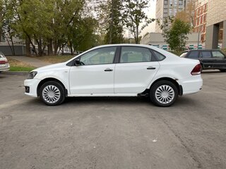 2018 Volkswagen Polo V Рестайлинг, белый, 500000 рублей, вид 5