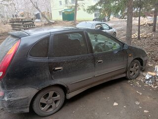 2000 Nissan Tino, чёрный, 250000 рублей, вид 2