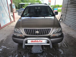 1998 Toyota Harrier I (XU10), золотистый, 870000 рублей, вид 1