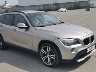 2011 BMW X1 18i I (E84), серебристый, 1250000 рублей, вид 3