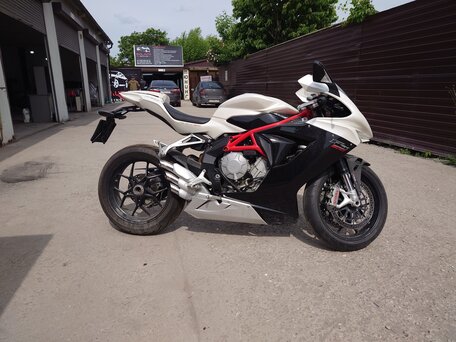 2014 MV Agusta F3 800, белый, 1200000 рублей, вид 2