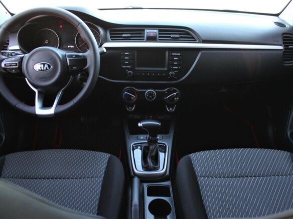 2019 Kia Rio IV, чёрный - вид 10