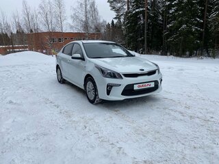 2018 Kia Rio IV, белый, 1270000 рублей, вид 2