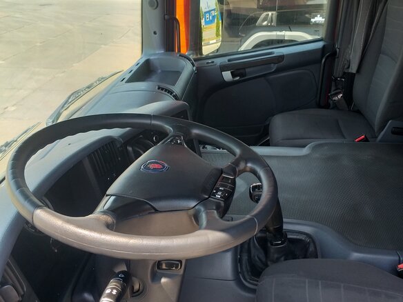 2016 Scania P-series, красный, 9600000 рублей - вид 3