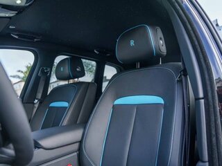 2025 Rolls-Royce Cullinan I Рестайлинг (Series II), чёрный, 51806456 рублей, вид 4