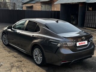 2020 Toyota Camry US Market VIII (XV70), серый, 2900000 рублей, вид 3