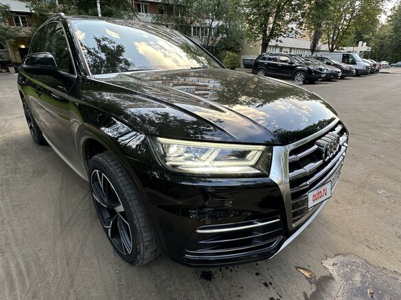 2019 Audi Q5 II (FY), чёрный, 4350000 рублей - вид 1