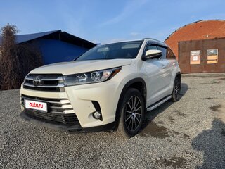 2018 Toyota Highlander III (XU50) Рестайлинг, белый, 3600000 рублей, вид 1