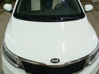 2017 Kia Rio III Рестайлинг, белый, 970000 рублей, вид 2