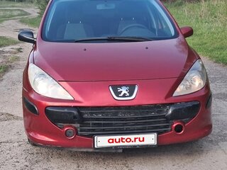 2005 Peugeot 307 I, красный, 300000 рублей, вид 1