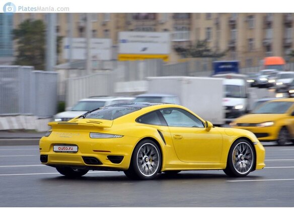 2015 Porsche 911 Turbo S VII (991), жёлтый, 14000000 рублей - вид 1