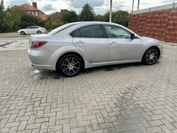 2008 Mazda 6 II (GH), серый, 750000 рублей - вид 2