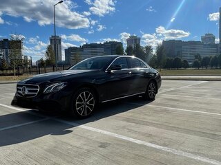 2019 Mercedes-Benz E-Класс 220 d V (W213, S213, C238), чёрный, 3867360 рублей, вид 5