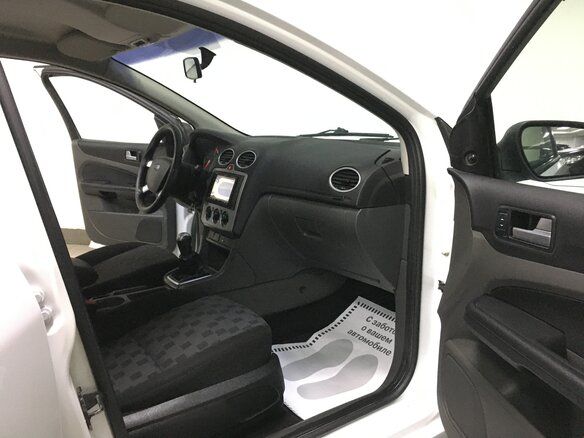 2007 Ford Focus II, белый - вид 6