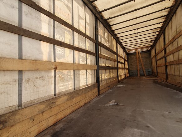 2004 Schmitz Cargobull S01, белый, 1600000 рублей - вид 8