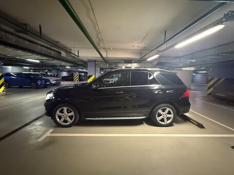 2016 Mercedes-Benz GLE 350 d I (W166), чёрный, 4190000 рублей, вид 3