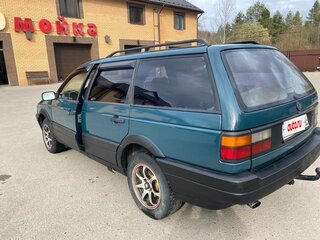 1989 Volkswagen Passat B3, зелёный, 350000 рублей, вид 4