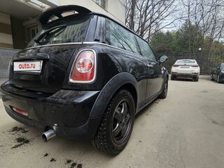 2013 Mini Hatch Cooper II (R56) Рестайлинг, чёрный, 900000 рублей, вид 5