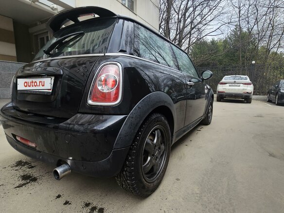 2013 Mini Hatch Cooper II (R56) Рестайлинг, чёрный, 900000 рублей - вид 4