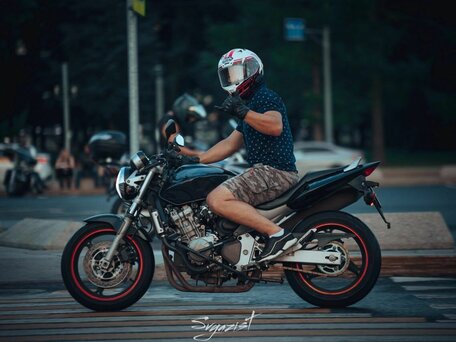 2004 Honda CB 600F Hornet, чёрный, 320000 рублей, вид 1
