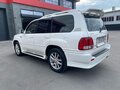2006 Lexus LX 470 II Рестайлинг, белый, 2270000 рублей - вид 2