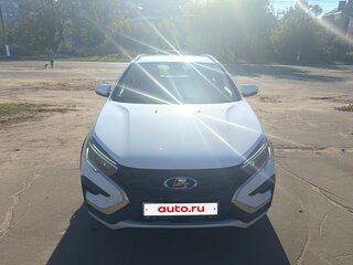 2024 Lada (ВАЗ) Vesta SW Cross I Рестайлинг (NG), белый, 1500000 рублей, вид 2