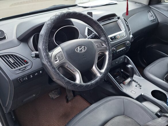 2011 Hyundai ix35 I, белый, 1050000 рублей - вид 6