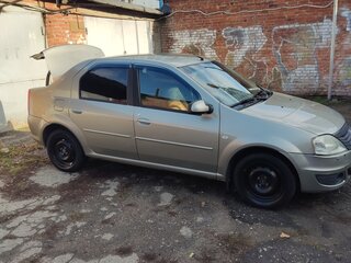 2010 Renault Logan I Рестайлинг, бежевый, 560000 рублей, вид 3