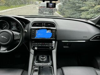 2017 Jaguar F-Pace I, зелёный, 2950000 рублей, вид 4