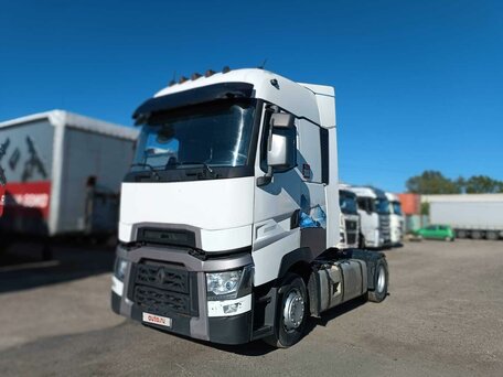 2018 Renault T-Series, белый, 6200000 рублей, вид 4