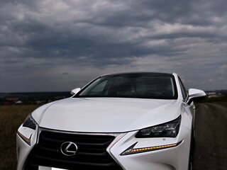 2017 Lexus NX 300h I, белый, 3500000 рублей, вид 3