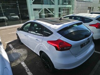 2018 Ford Focus III Рестайлинг, белый, 1700000 рублей, вид 2