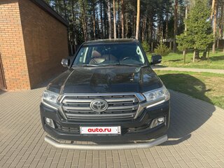 2016 Toyota Land Cruiser 200 Series Рестайлинг 2, чёрный, 5000000 рублей, вид 2