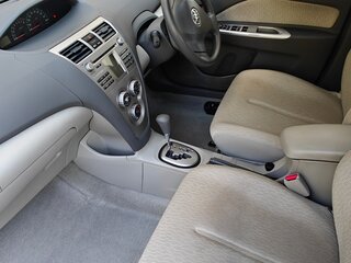 2008 Toyota Belta I, зелёный, 850000 рублей, вид 5