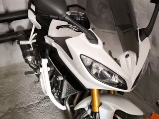 2011 Yamaha FZ8, белый, 622500 рублей, вид 4