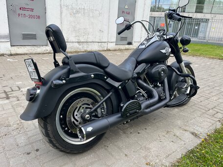 2015 Harley-Davidson Fat Boy, чёрный, 1500000 рублей, вид 1
