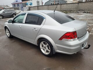 2012 Opel Astra H Рестайлинг, серебристый, 835000 рублей, вид 3