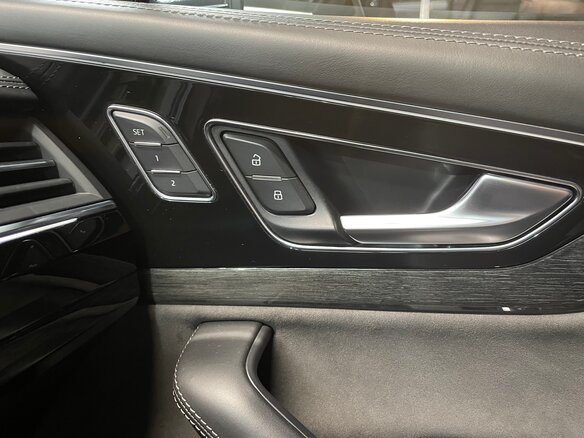 2016 Audi Q7 II (4M), синий - вид 22
