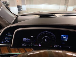 2021 Cadillac Escalade V, золотистый, 8800000 рублей, вид 4
