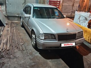 1994 Mercedes-Benz C-Класс 220 I (W202), серебристый, 250000 рублей, вид 1