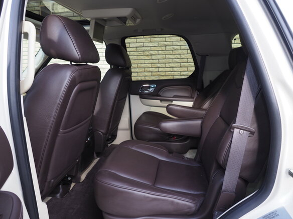 2010 Cadillac Escalade III, белый - вид 7